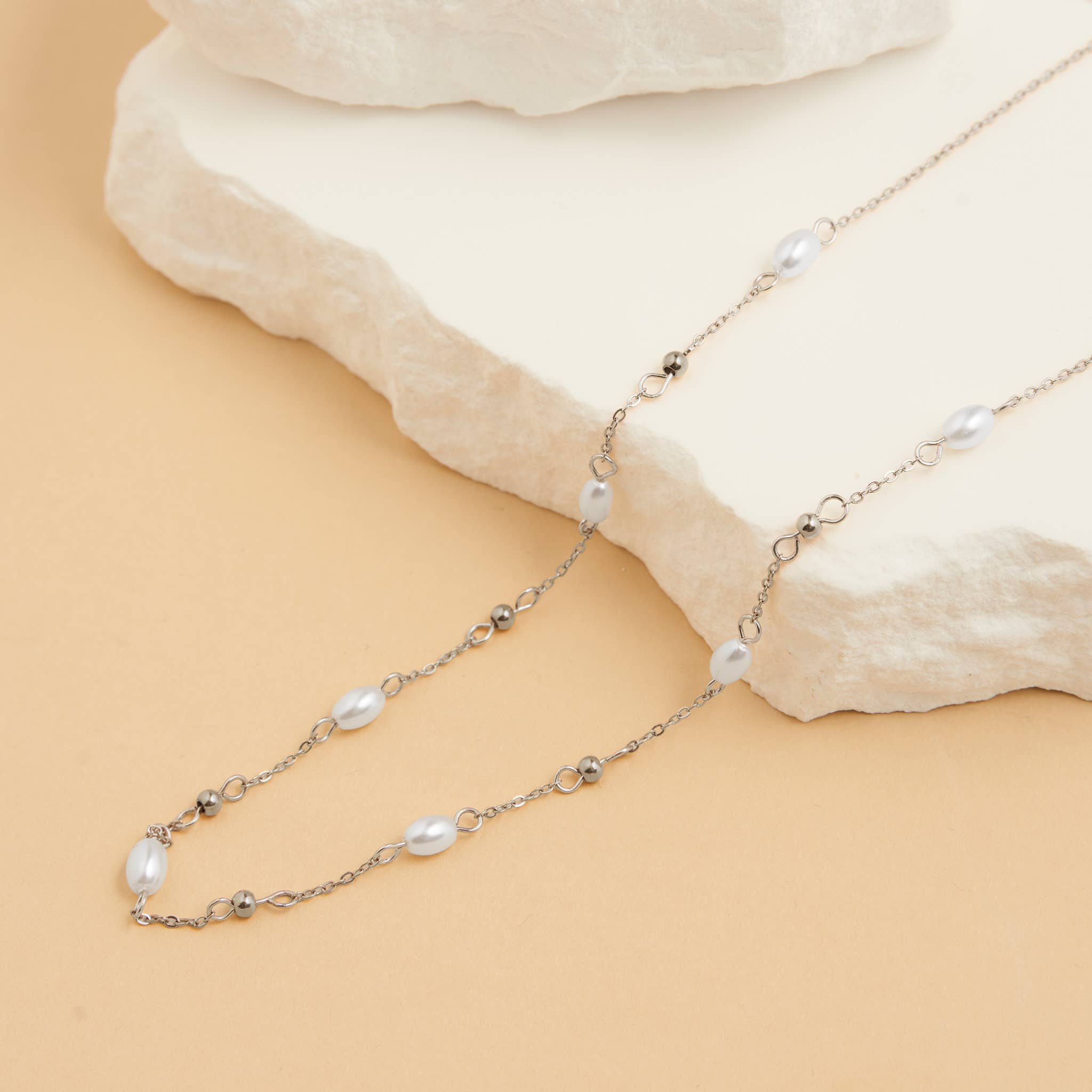 Waterproof Necklace 18" Pearl & Bead Station Narelle