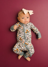 Cottage Bow Sleeper