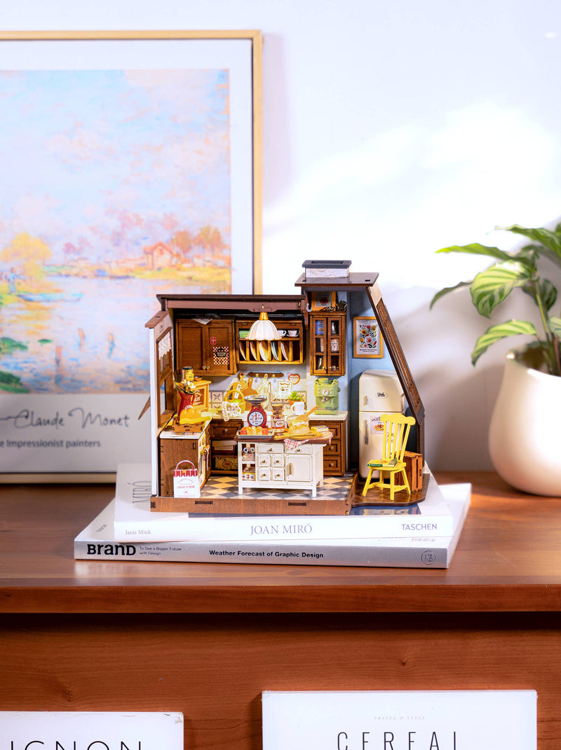 Miniature House Kit: Baking Kitchen