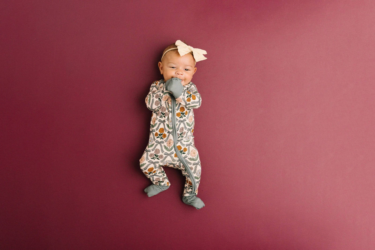 Cottage Bow Sleeper