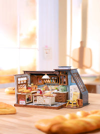 Miniature House Kit: Baking Kitchen