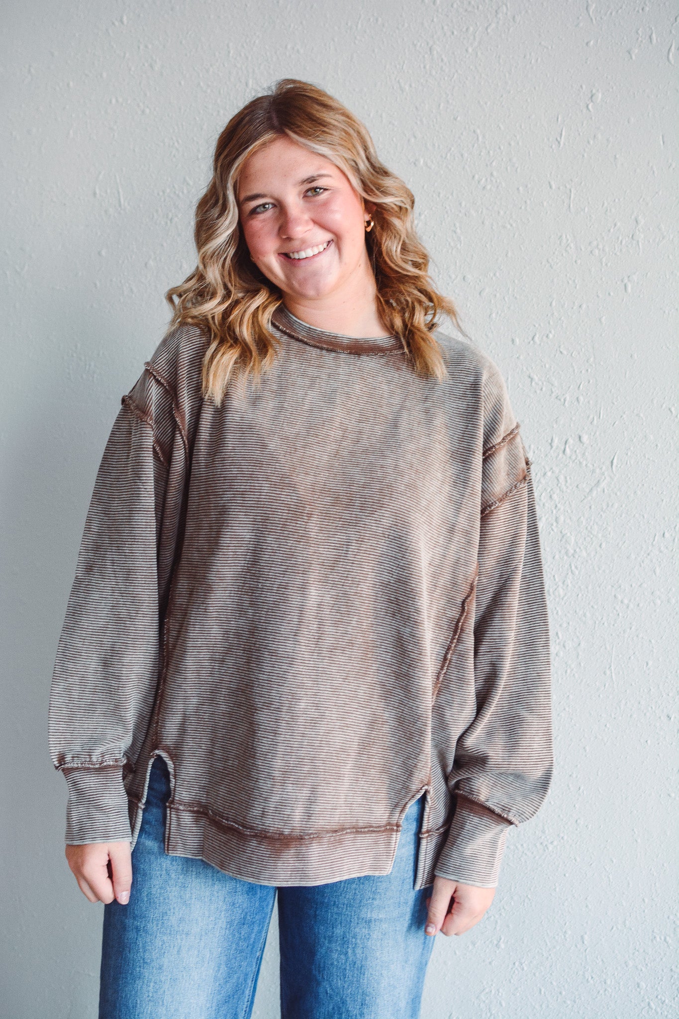 Delaware Mocha Pullover
