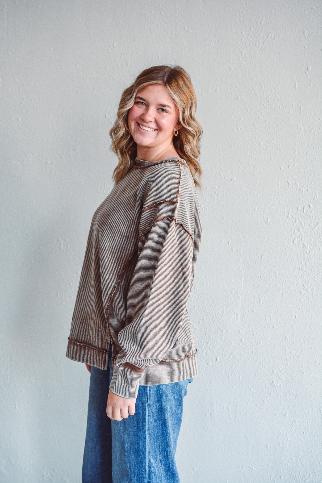 Delaware Mocha Pullover