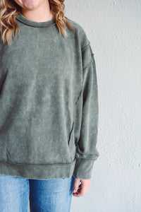 Delaware Olive Pullover