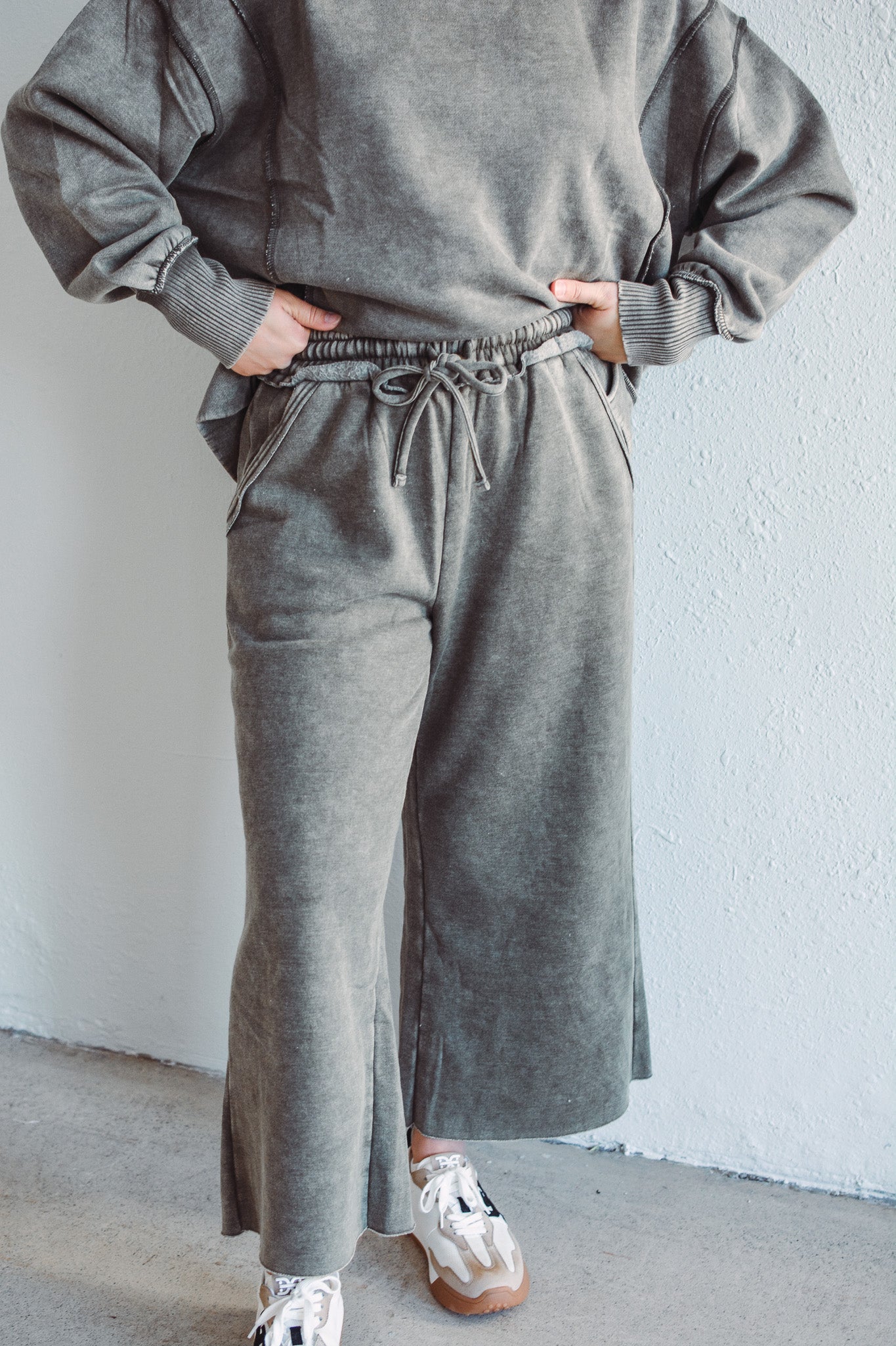 SALSATION ポルソパンツ Pelazzo Pants Olive – Rhinestones and Roses