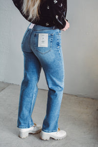 Ella Medium Wash Straight Jeans
