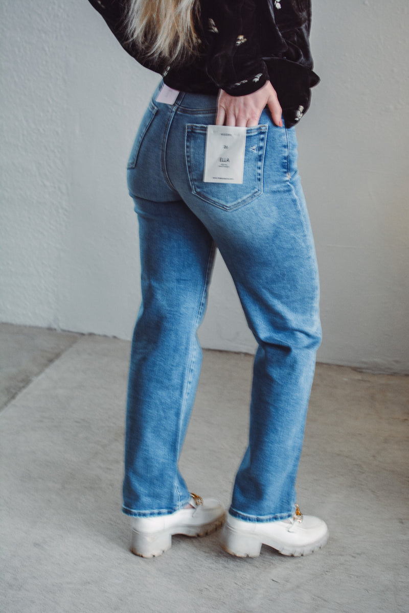 Ella Medium Wash Straight Jeans