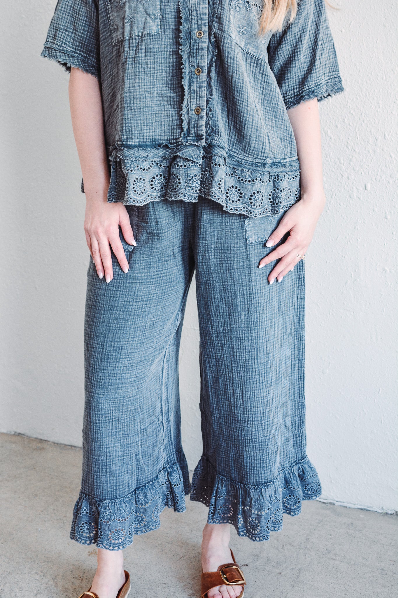 Gauze Charcoal Pants