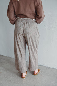 Sand Dotted Barrel Pant