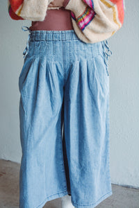 Hallie Pleated Denim