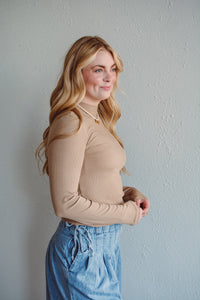 Latte Basic Mock Neck