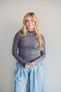 Pebble Basic Mock Neck