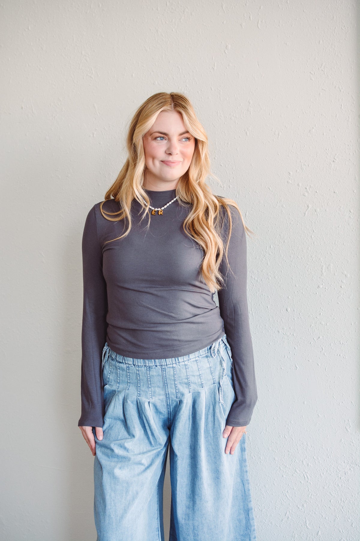 Pebble Basic Mock Neck