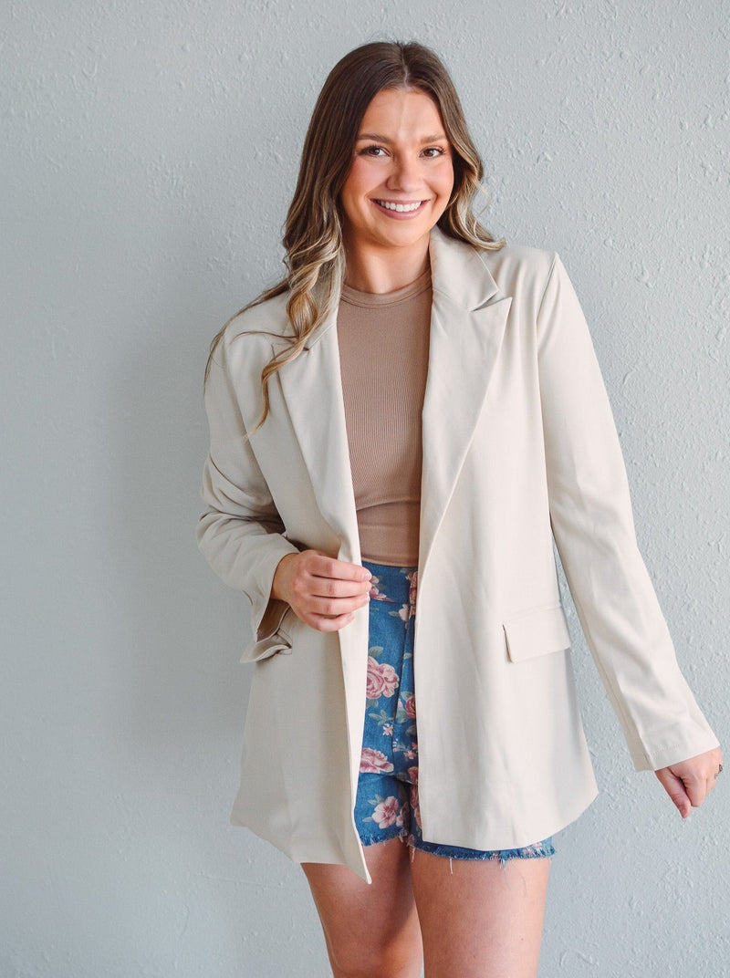 Chic Collared Blazer