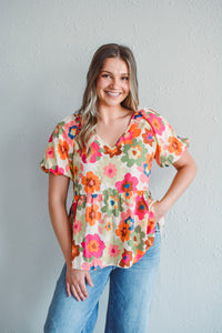 Burst Of Daisys Top