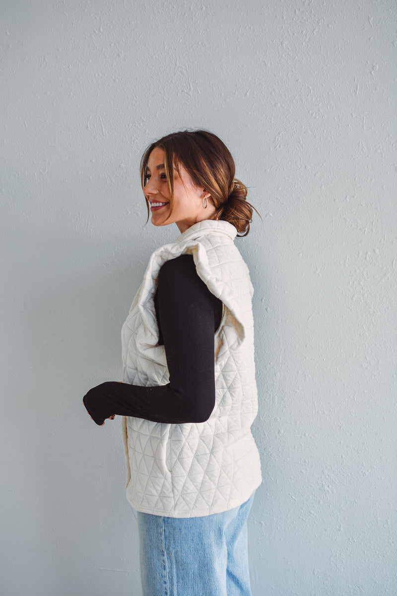 Oatmeal Ruffle Sleeve Vest
