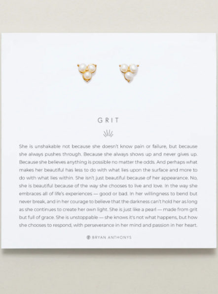 Grit 3 Pearl Gold Stud
