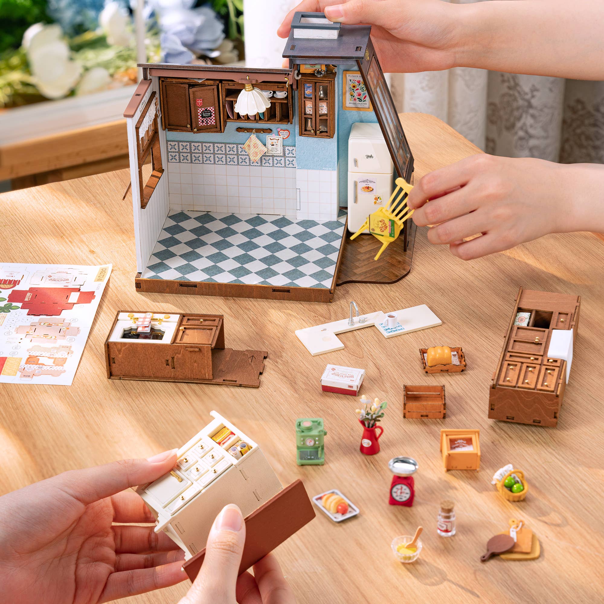 Miniature House Kit: Baking Kitchen