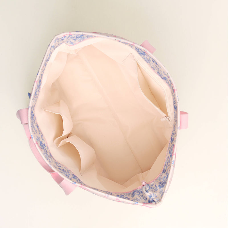 Ribbons + Bows Itzy Explorer™ Canvas Tote Bag