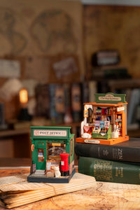 Miniature House Kit: Century Post Office