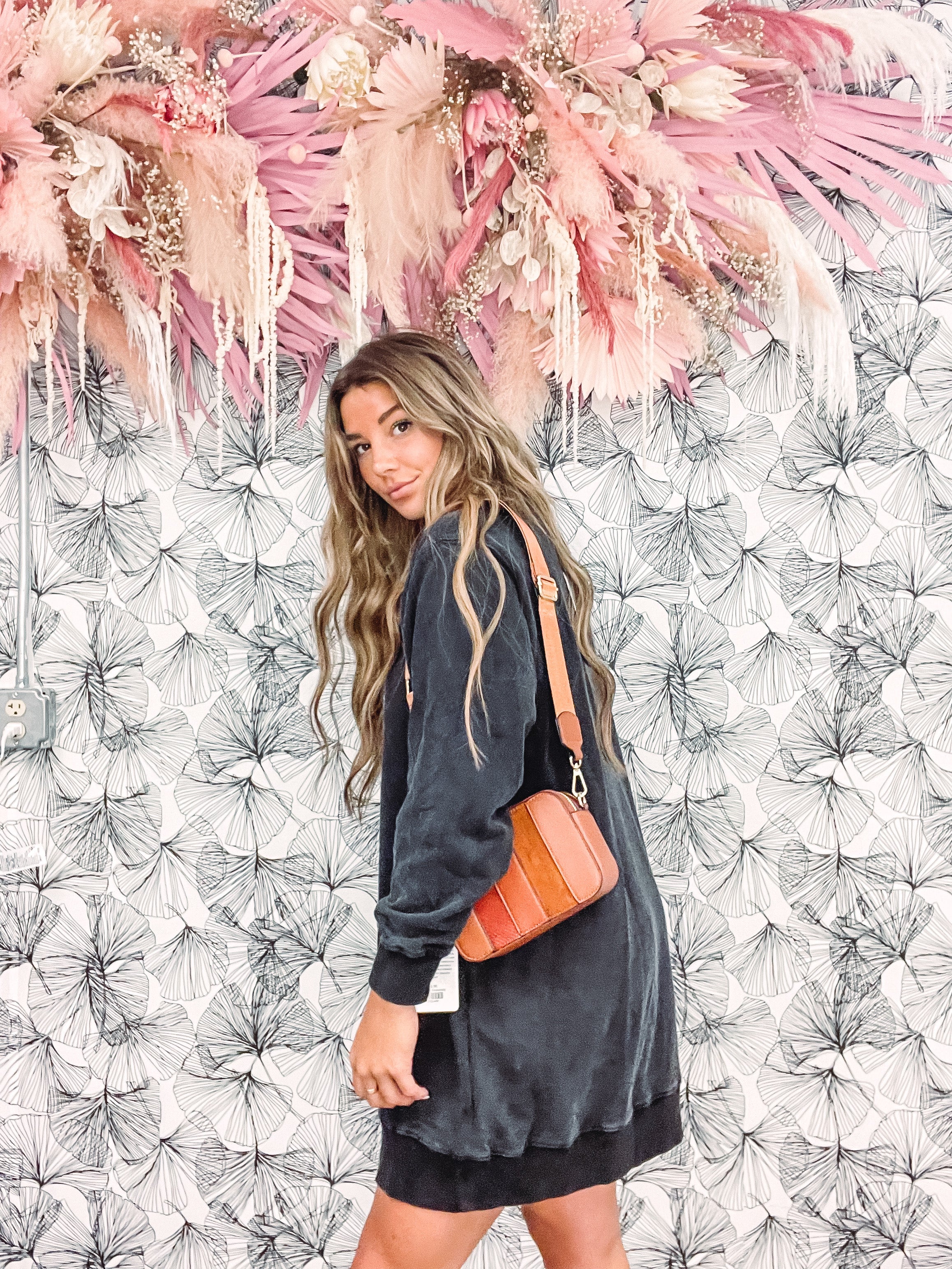 Cinnamon Crossbody