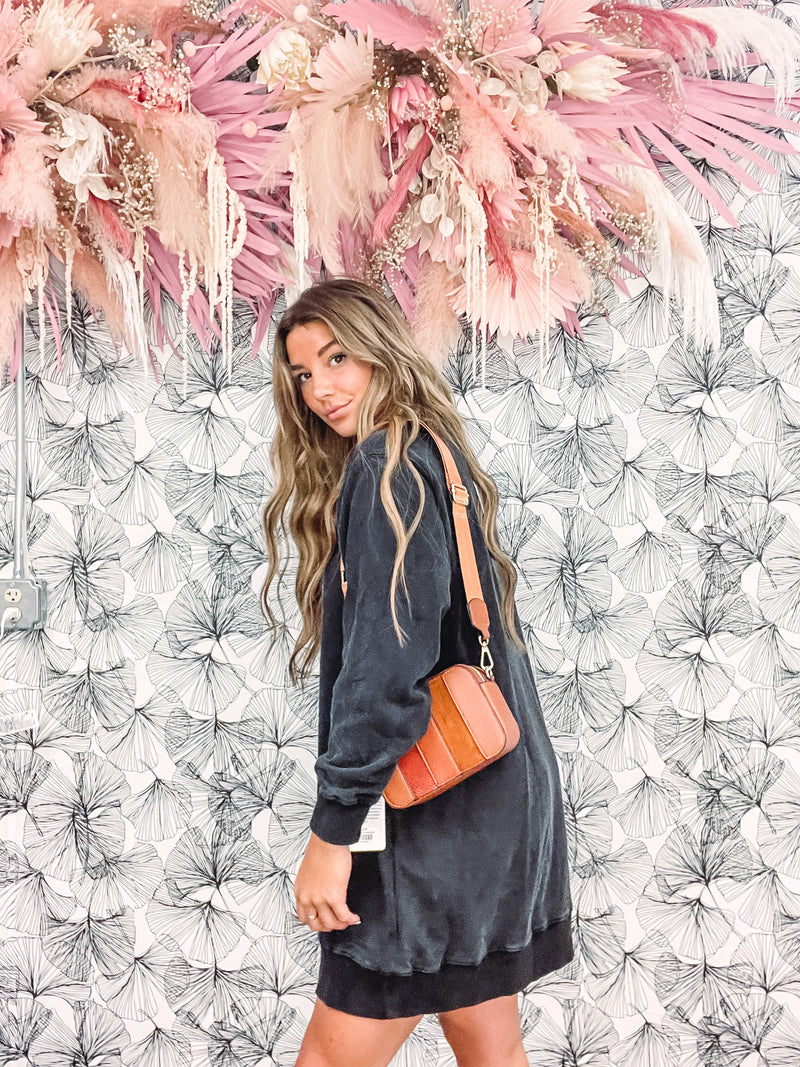 Cinnamon Crossbody