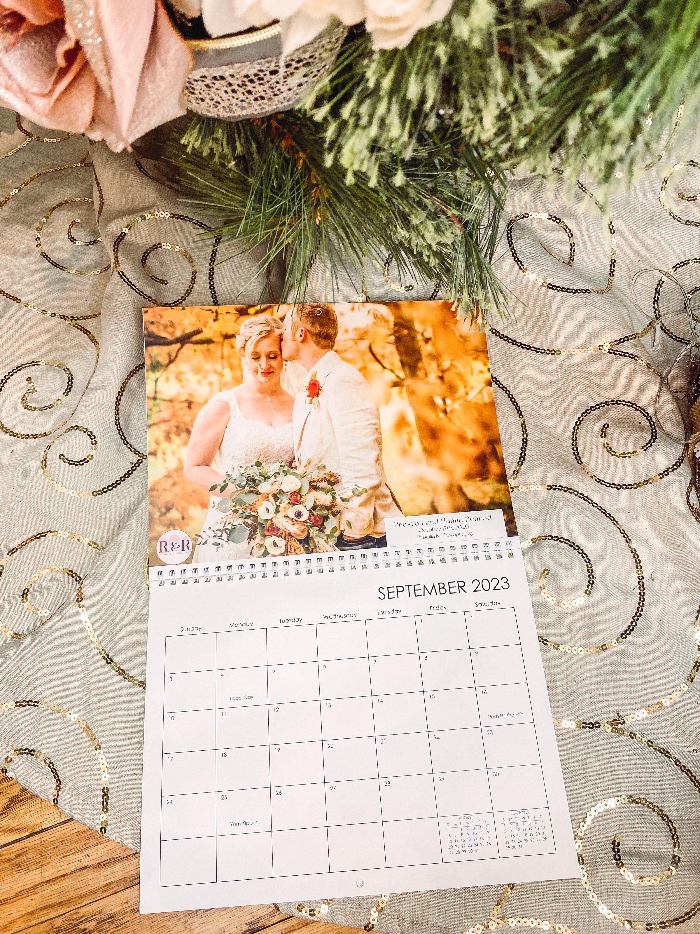 Rhinestones & Roses 2023 Wedding Calendar